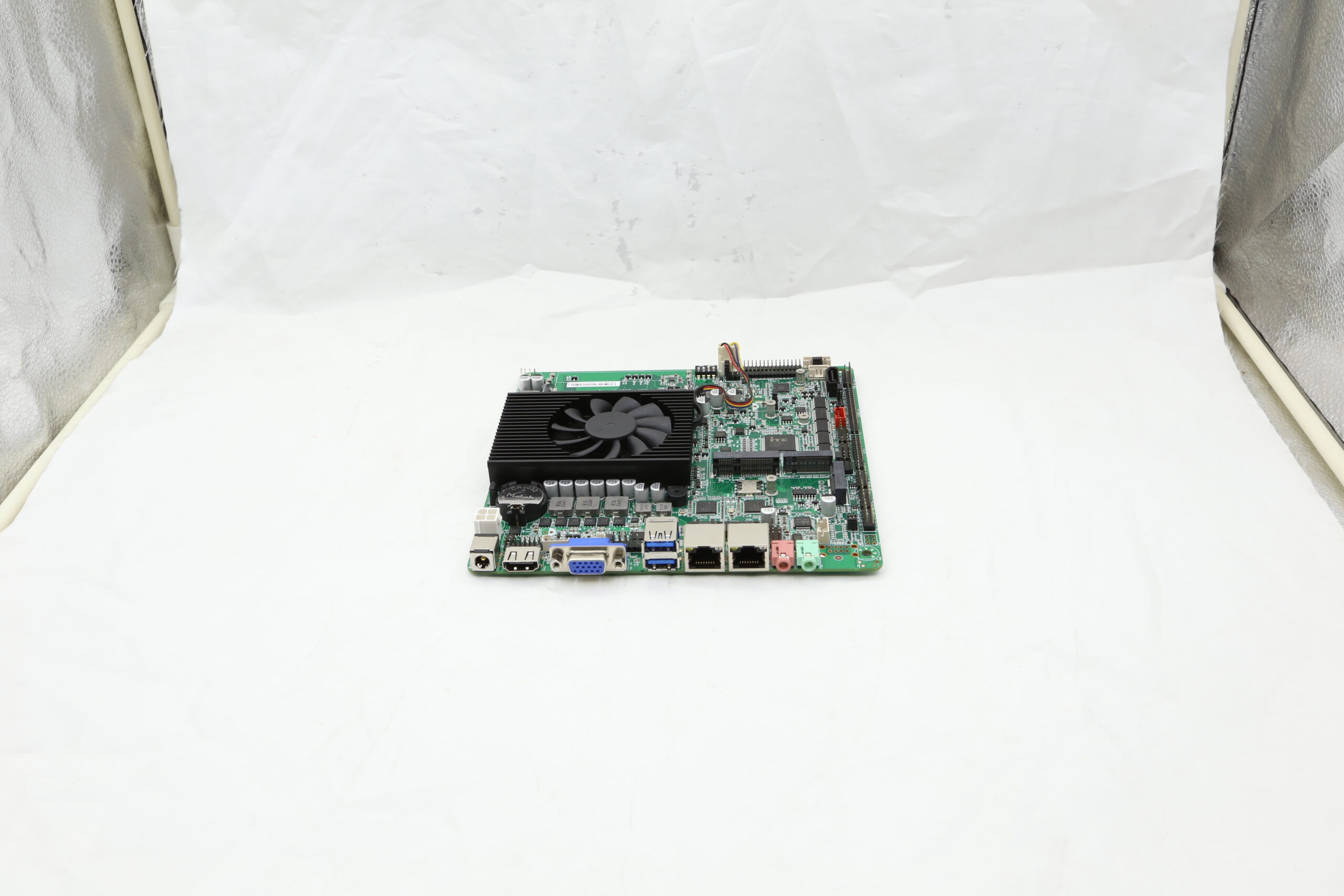 TL-5105QL Mini Itx Motherboard Integrated Intel N5105 CPU,4* Intel i226-V 2.5G Network Card,6*SATA 3.0+2*M.2 NVME Storage